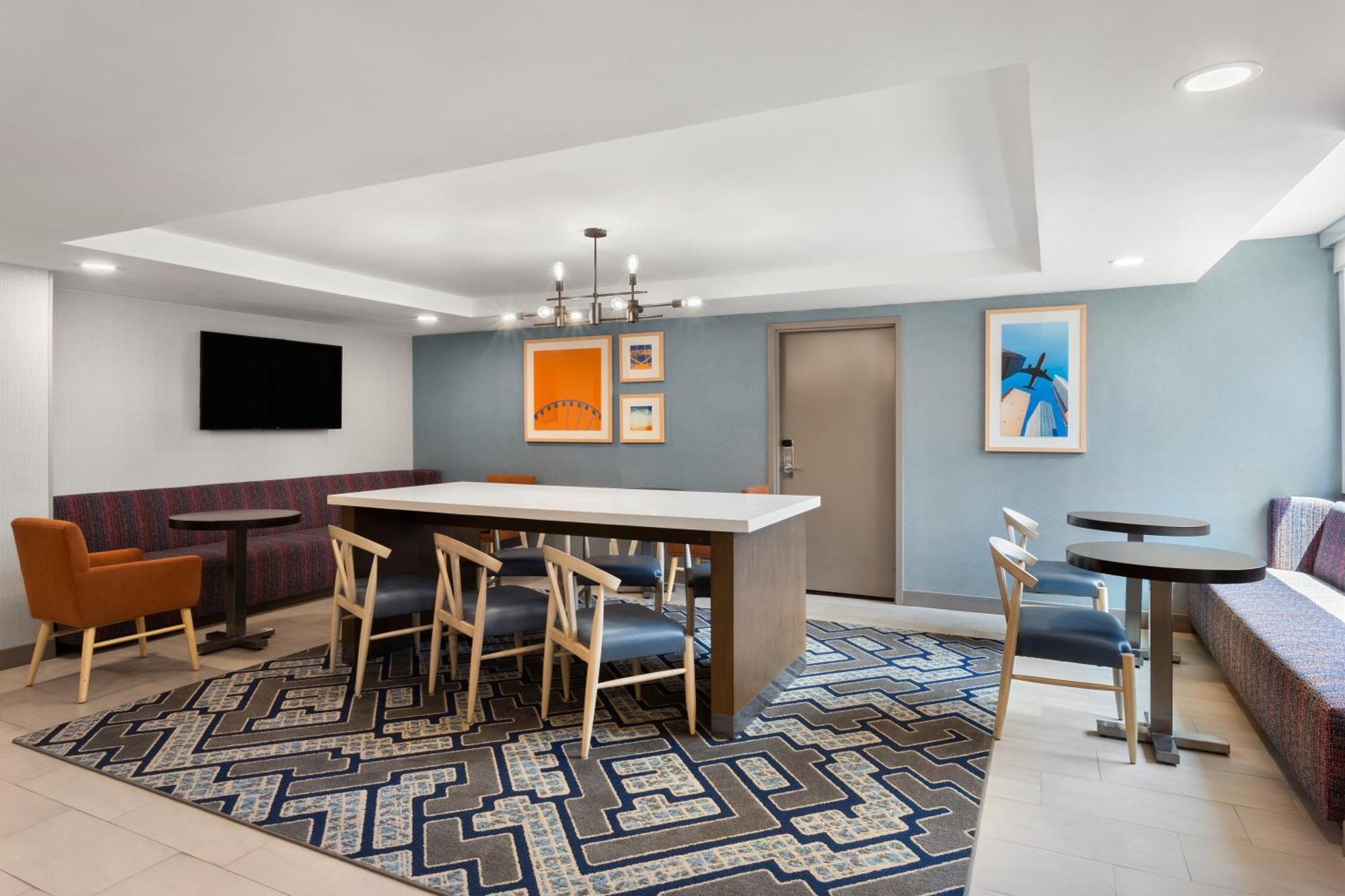 Holiday Inn Express Atlanta Airport - North, An Ihg Hotel Колледж Парк Экстерьер фото