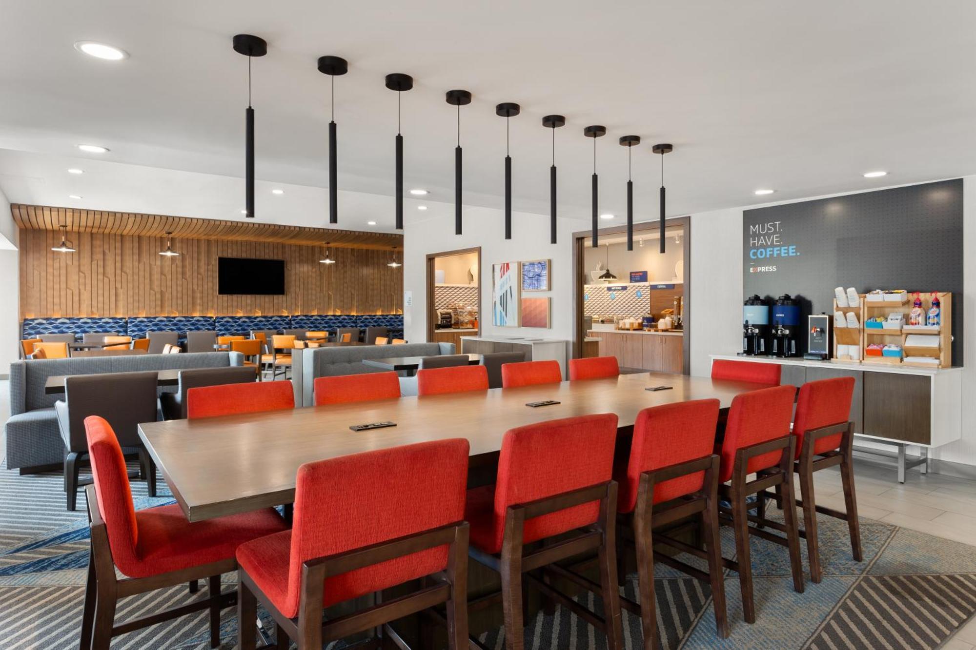 Holiday Inn Express Atlanta Airport - North, An Ihg Hotel Колледж Парк Экстерьер фото